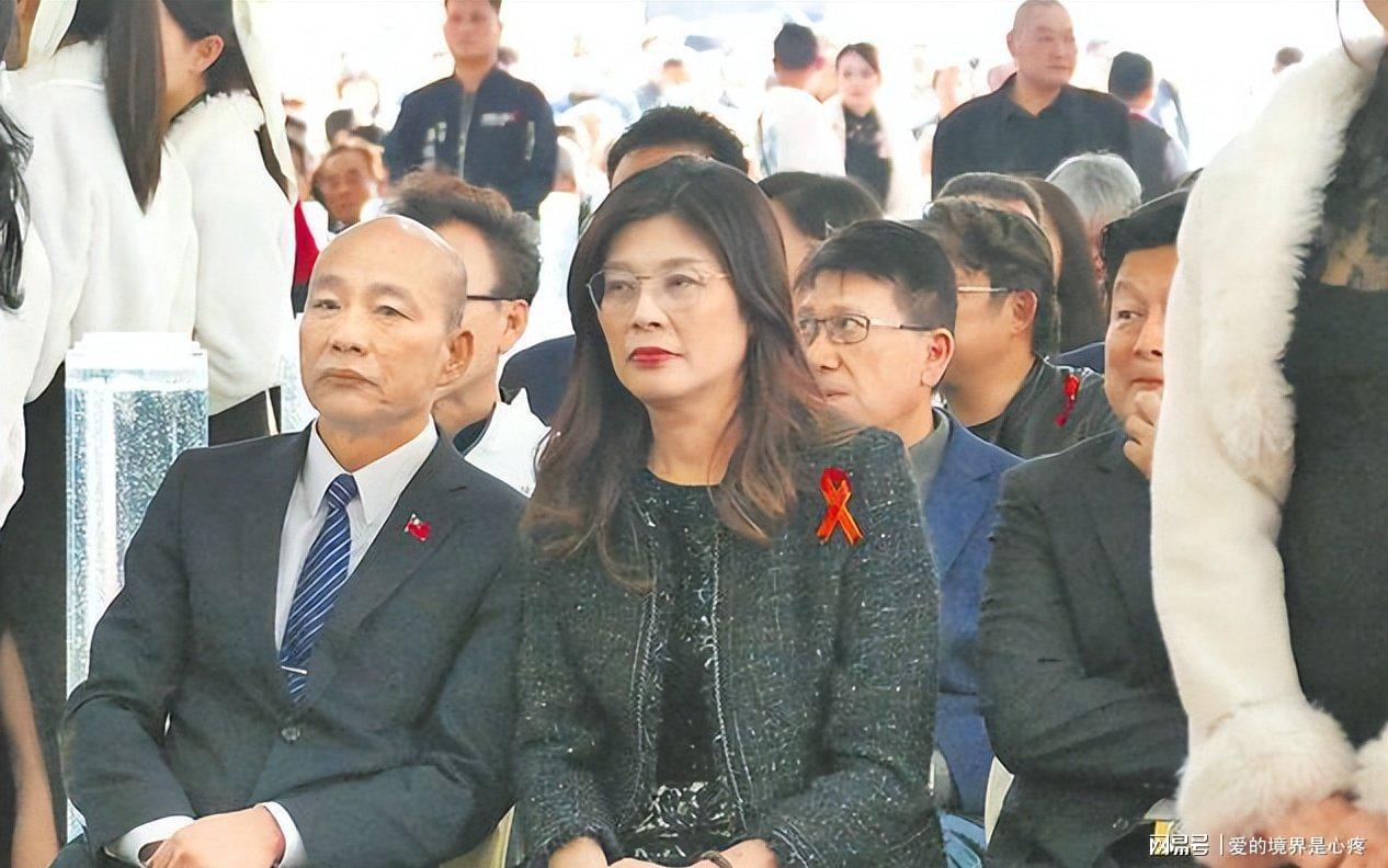 球盟会体育罗马诺：曼联2月就和安德雷桑托斯经纪人沟通，维韦尔了解他