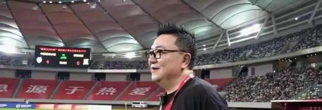队报:巴黎卖拉莫斯和李刚仁收入破亿,将签阿克利乌舍和迪奥曼德