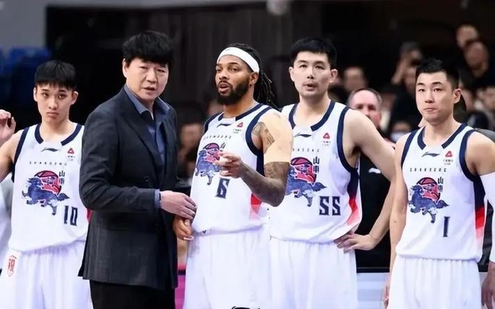 铜梁龙将士到安居古城“过端午”，刘建业包粽子“汗颜了”