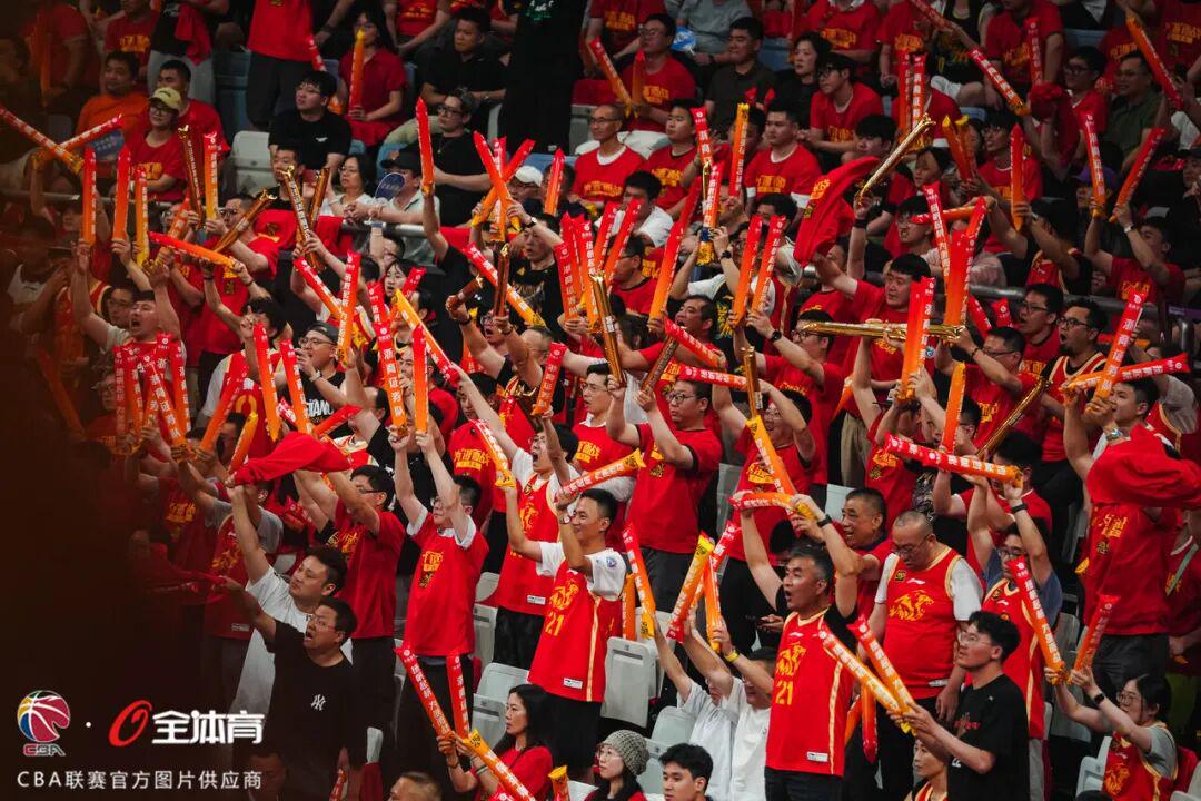 球盟会体育尼克斯时隔53年重夺NBA总冠军