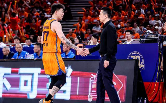 球盟会体育掘金或选秀夜交易送走签位