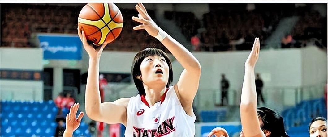 尼克斯总冠军!45分!45分啊!布伦森碾压文班亚马