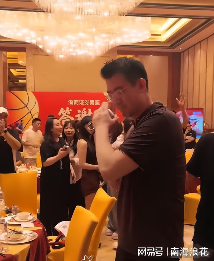 球盟会体育-2026年NBA选秀球员之亚历克斯